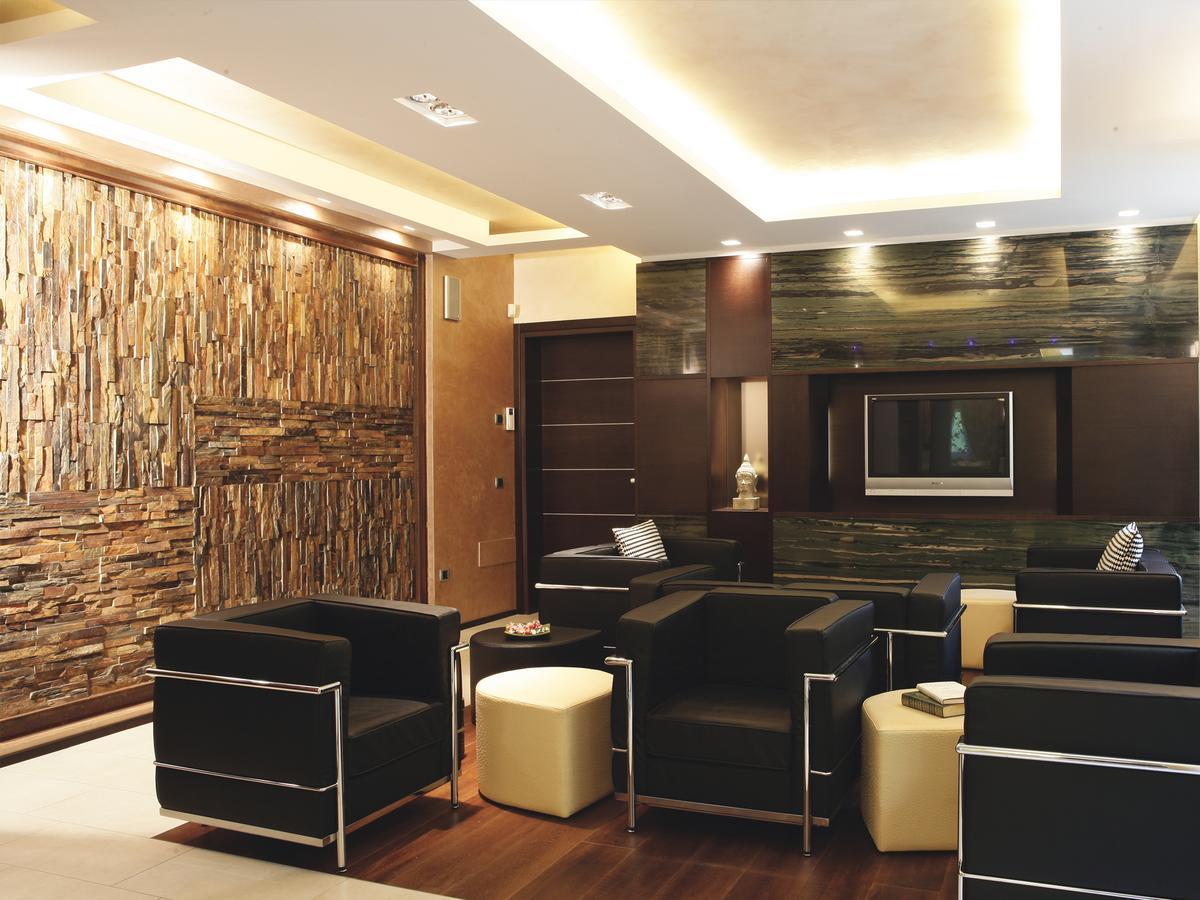Albergo Ristorante Marcheno ภายนอก รูปภาพ